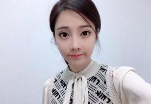 歌手网红吃瓜视频下载,揭秘娱乐圈幕后故事 第3张 歌手网红吃瓜视频下载,揭秘娱乐圈幕后故事 第3张